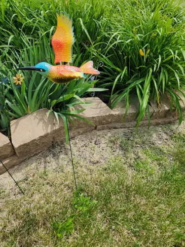 8" Hummingbird Garden Stake